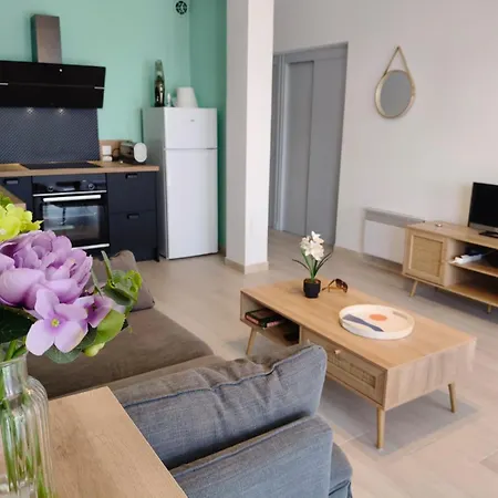 T2 Front De Et Parking Gratuit Hyères