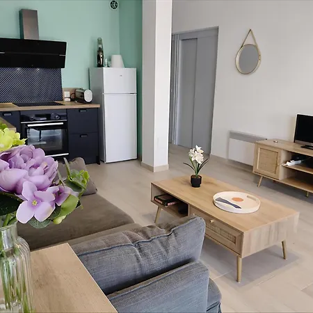 T2 Front De Et Parking Gratuit Apartment *