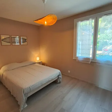 T2 Front De Et Parking Gratuit Hyères